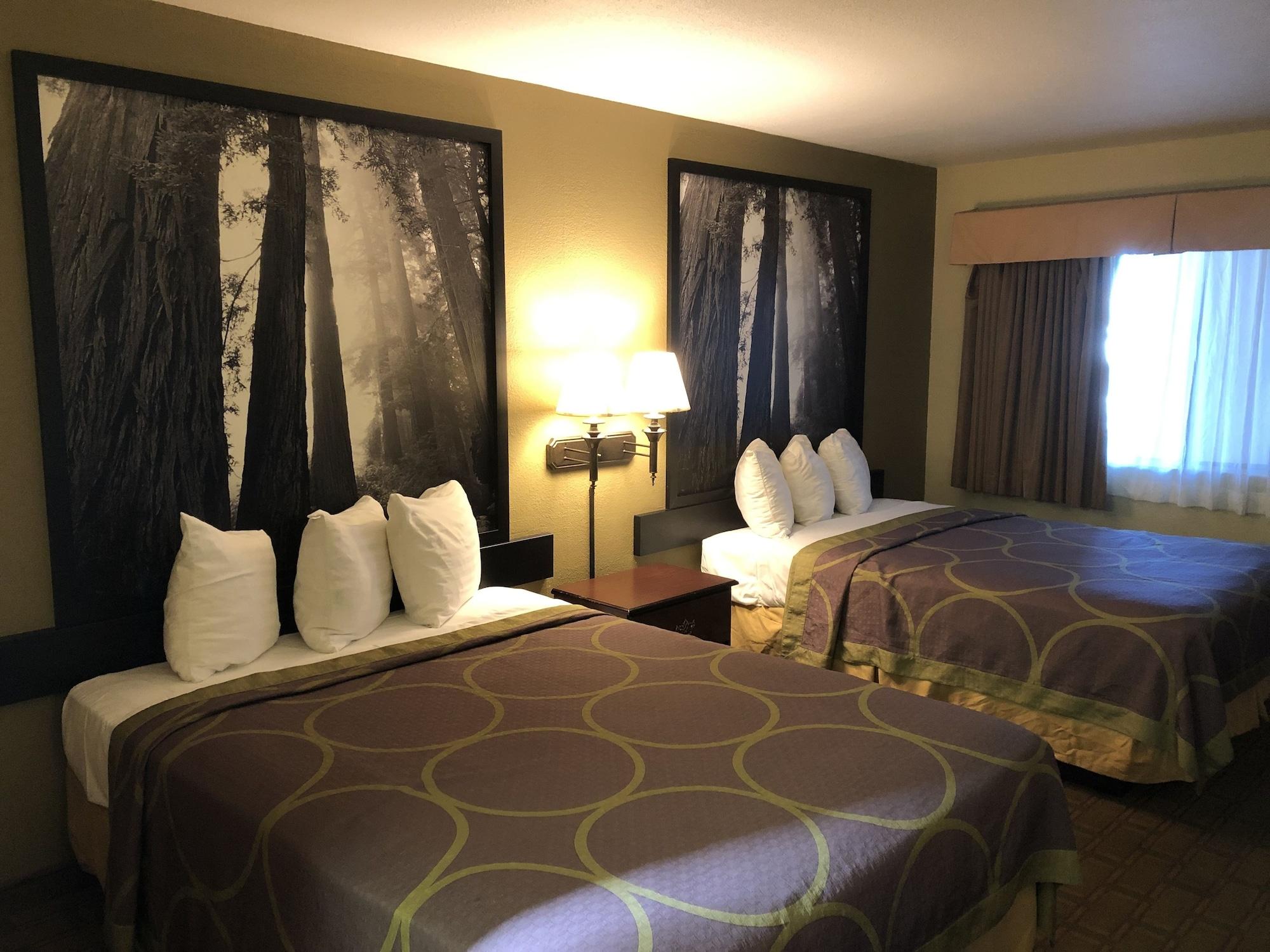 Motel Super 8 By Wyndham Corning Exteriér fotografie